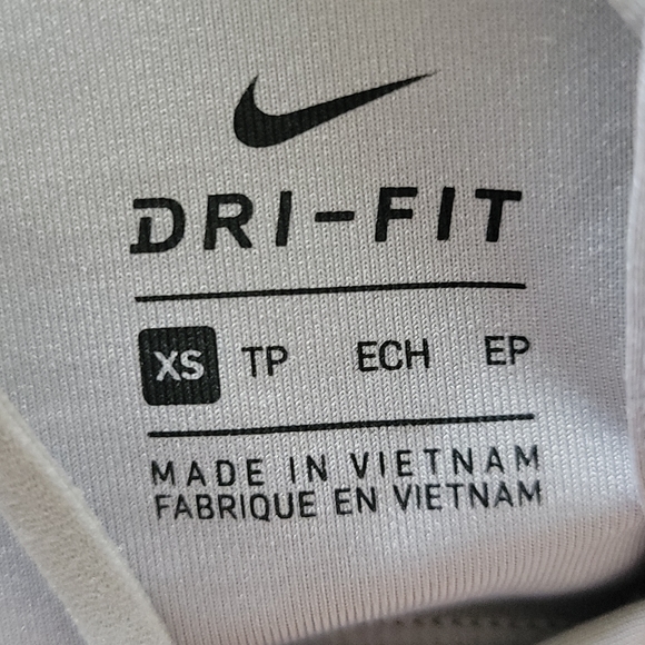 Nike sports bra - Picture 5 of 6